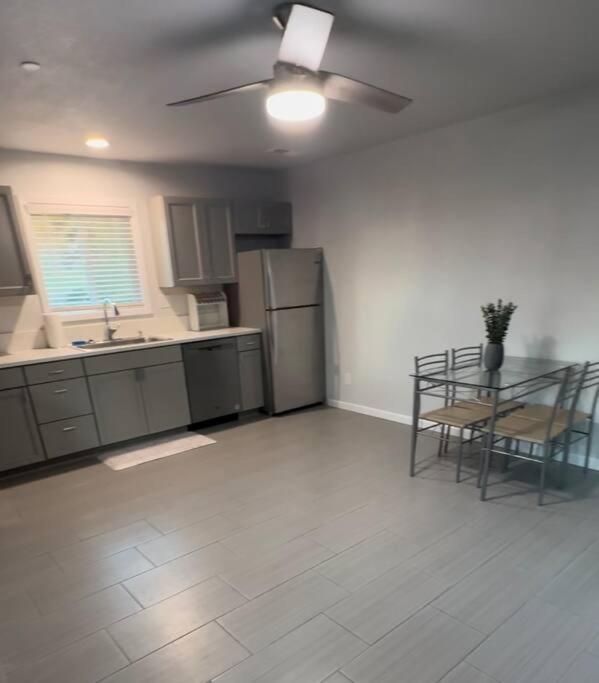 New, Fun-size Benbow House! Garberville