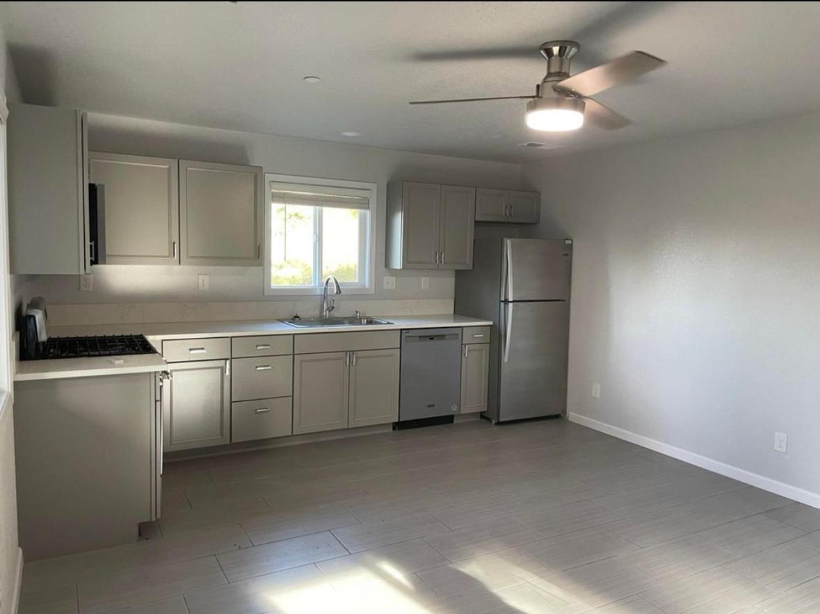 New, Fun-size Benbow House! * Garberville